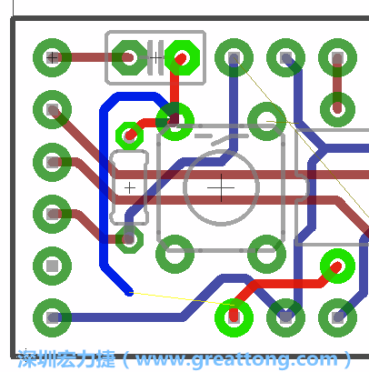 要在電路板正面進(jìn)行+5V信號(hào)線連結(jié)和其他連結(jié)點(diǎn)的布線工作是非常容易的，而重置信號(hào)線（信號(hào)線用來(lái)連結(jié)電路板正面左邊的重置開(kāi)關(guān)）需要經(jīng)過(guò)一個(gè)可以通過(guò)電路板正反兩面的電路通道，這個(gè)通道是一個(gè)可以讓電路板正反兩面線路連接的一個(gè)小孔。