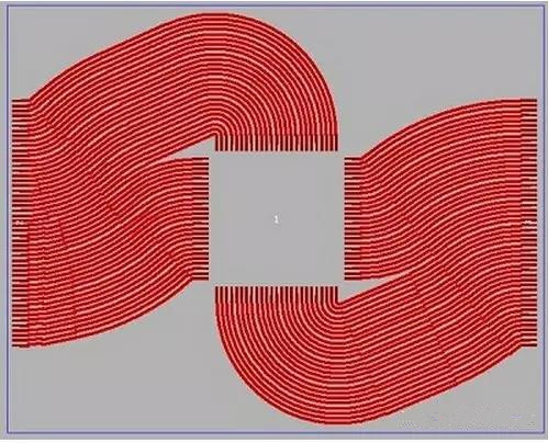 (中間)任意角度布線不僅有助于縮短導(dǎo)線長(zhǎng)度，而且在確保滿足所有要求的同時(shí)占用更小的面積；