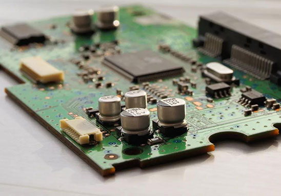 PCB制板工藝中的過(guò)孔塞油是什么意思？